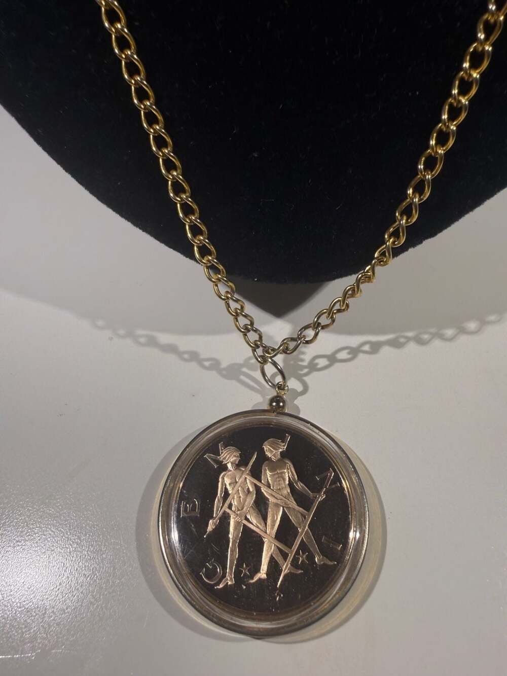 Vintage Gemini Zodiac Pendant Necklace Gold Tone Chain
